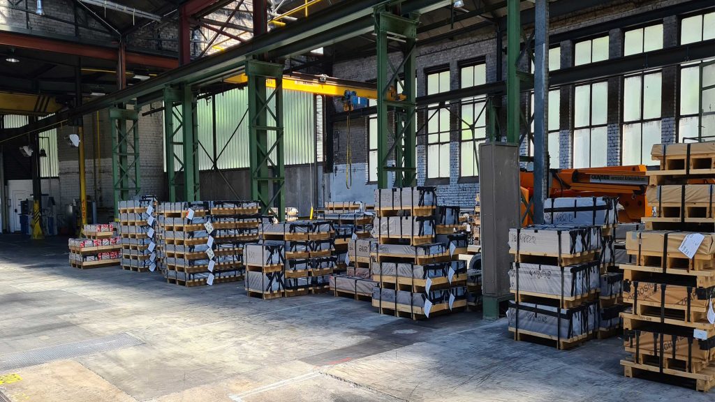 Lagerhalle Hagen-Hohenlimburg zeigt Palettenstellplätze